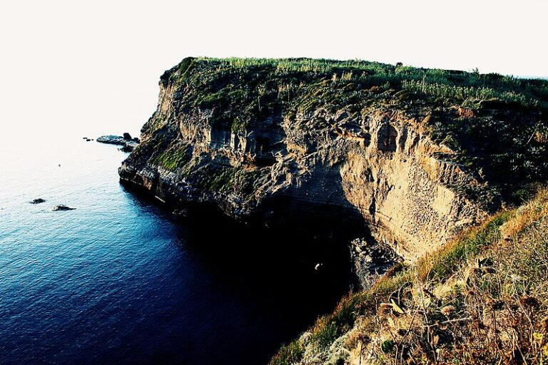 [livre] Ventotene e Santo Stefano | guide